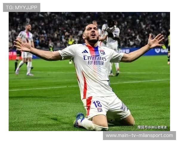 阿贾克斯准备签下德布劳内式的青训出身中场作为长期储备