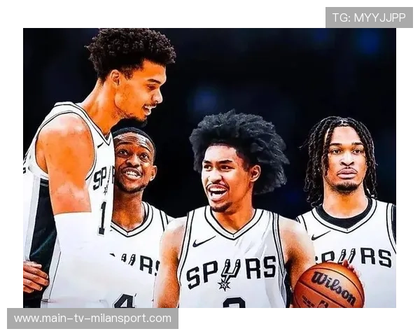 马刺八人上双太可怕！这阵容要起飞了？，马刺队8号